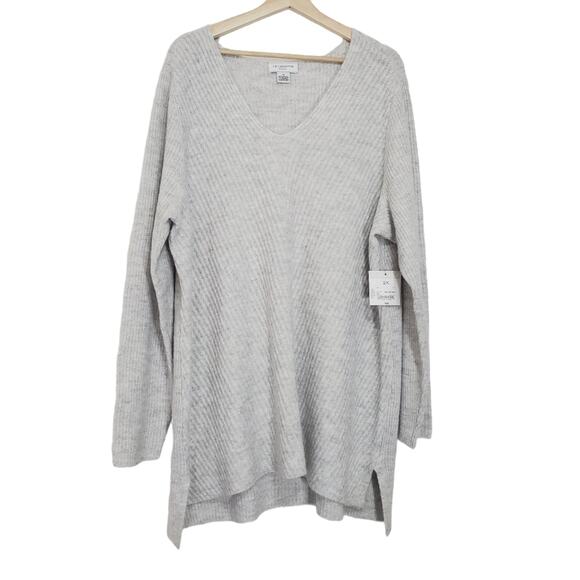 NWT Liz Claiborne | Sparkle Soft Knit Cozy V-Neck Sweater - Picture 1 of 13